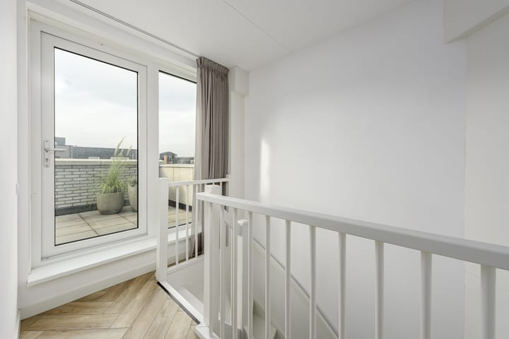 Foto 37 van Menelaosstraat 3