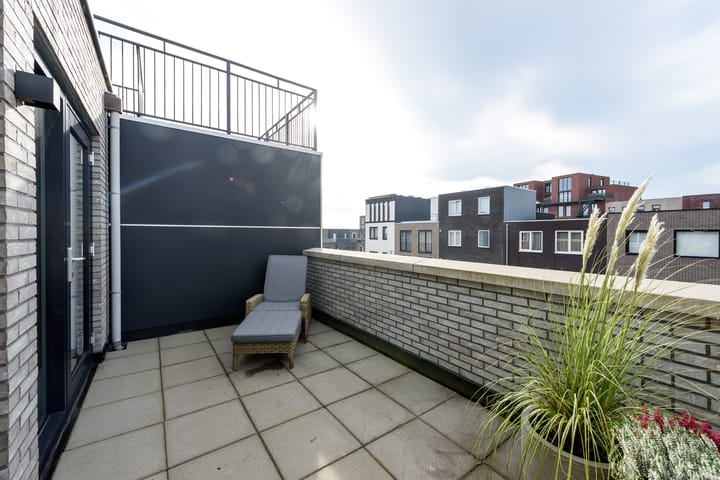 Foto 43 van Menelaosstraat 3