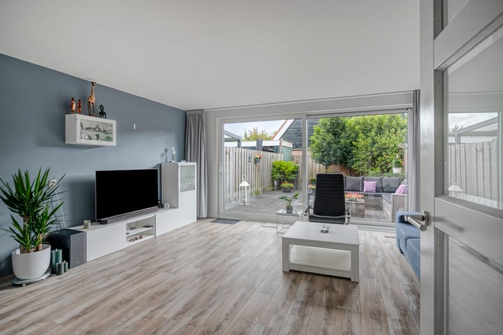 Photo 8 of Westfalenstraat 41