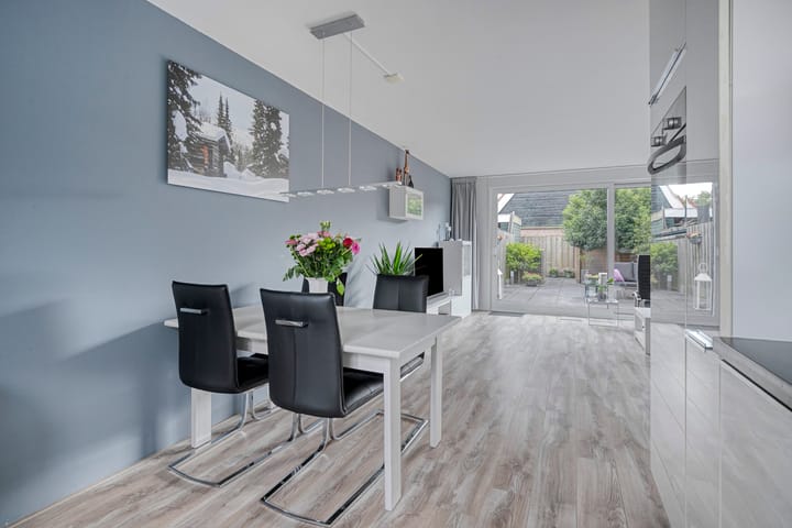 Photo 13 of Westfalenstraat 41