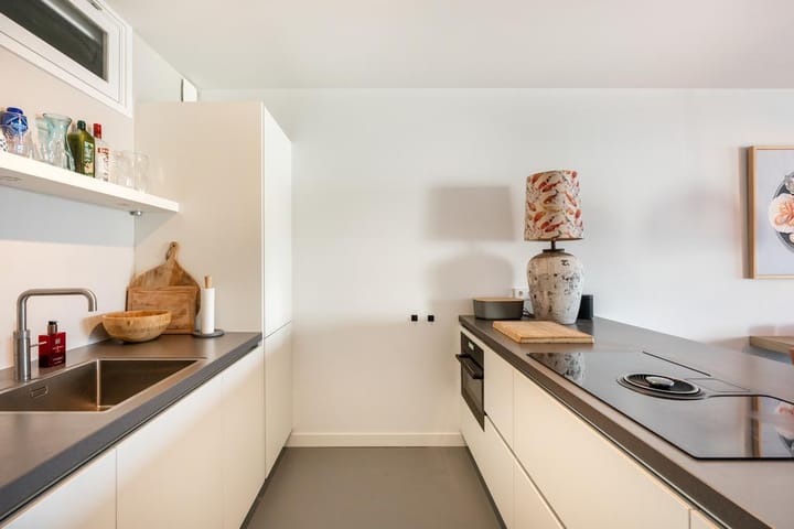 Photo 14 of Duinroos 15