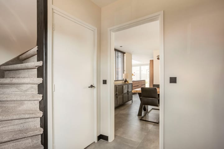 Foto 15 van Leostraat 4