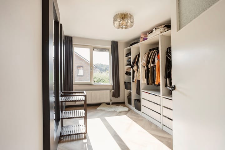 Foto 19 van Leostraat 4