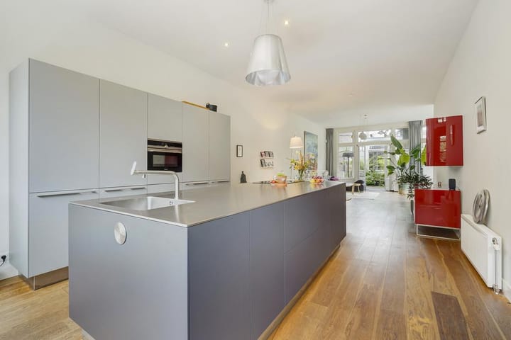 Photo 3 of Tasmanstraat 147