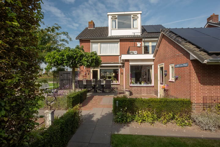 Foto 37 van Jan ter Horststraat 37