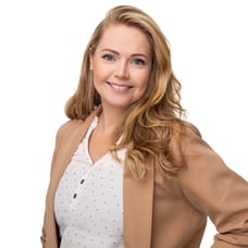 Brenda van der Aa - Commercial Employee