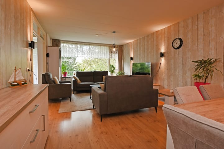 Foto 9 van Heiloostraat 89