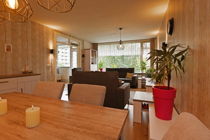 Foto 10 van Heiloostraat 89