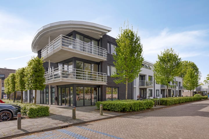 Foto 1 van Meester Michelsstraat 4-01