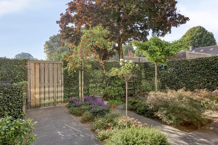 Foto 31 van Meester Michelsstraat 4-01