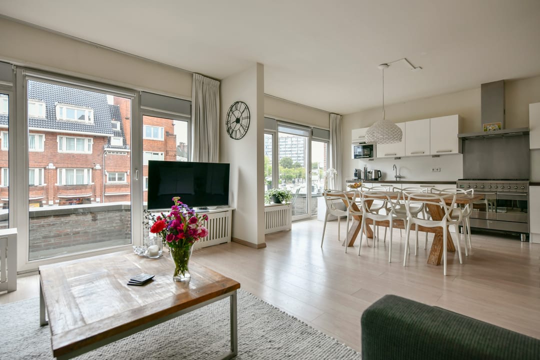 Foto 1 van Surinamestraat 36-1