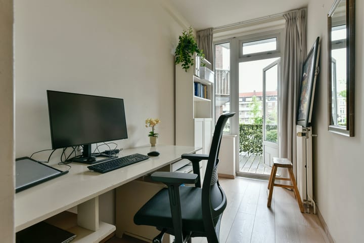 Foto 13 van Surinamestraat 36-1