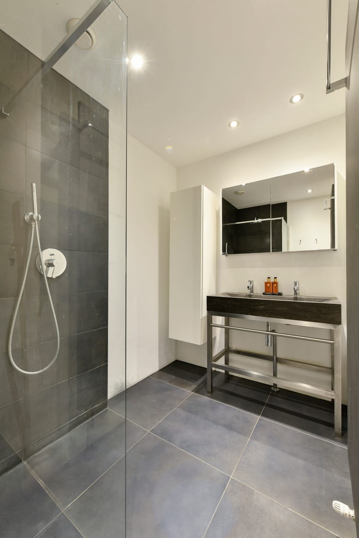 Foto 15 van Surinamestraat 36-1