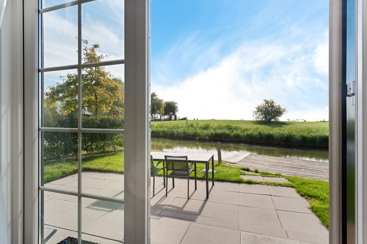 Photo 4 of Zeedijk 2-430