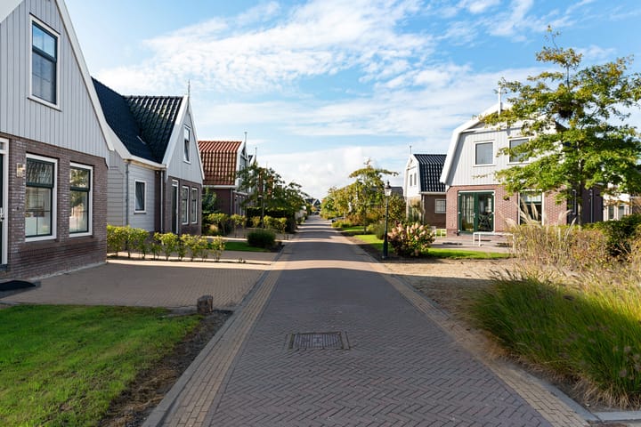 Photo 18 of Zeedijk 2-430