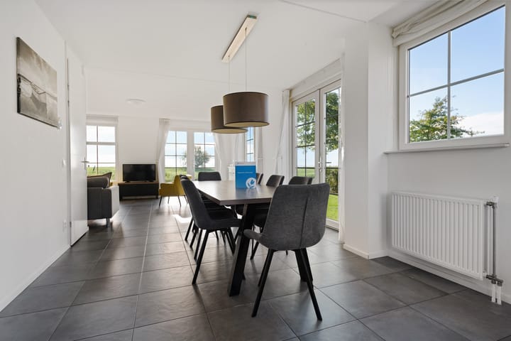 Photo 25 of Zeedijk 2-430