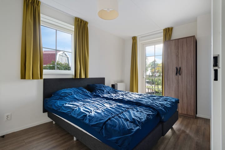 Photo 37 of Zeedijk 2-430