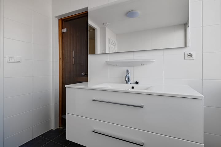 Photo 48 of Zeedijk 2-430