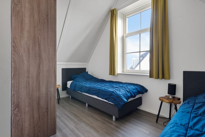 Photo 51 of Zeedijk 2-430