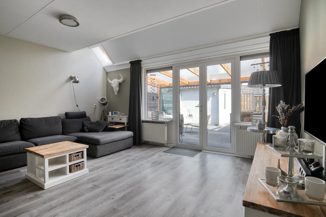 Foto 11 van Jupiter 82