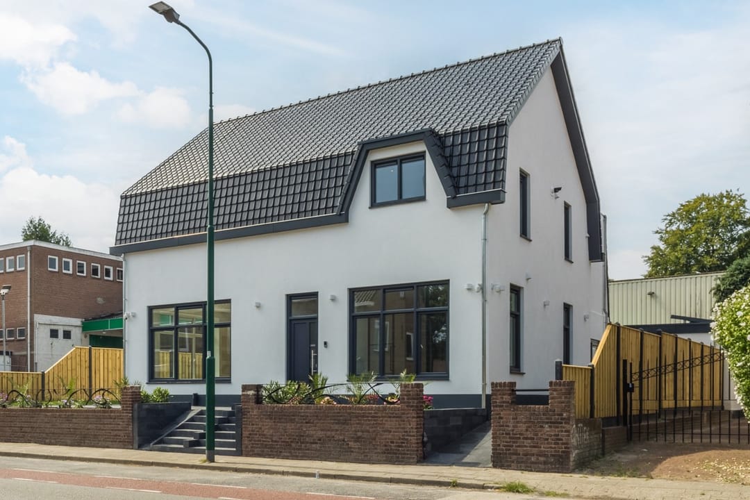 Photo 1 of Torenstraat 12