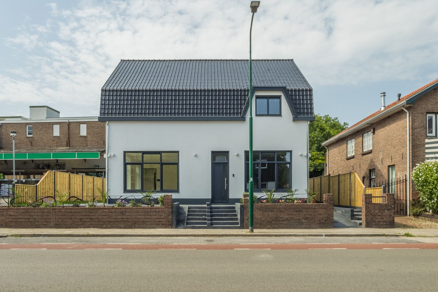 Photo 40 of Torenstraat 12