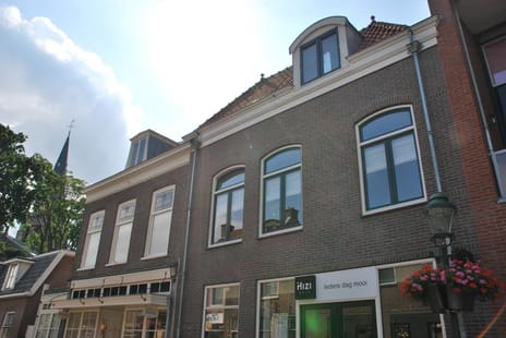 Treubstraat 2