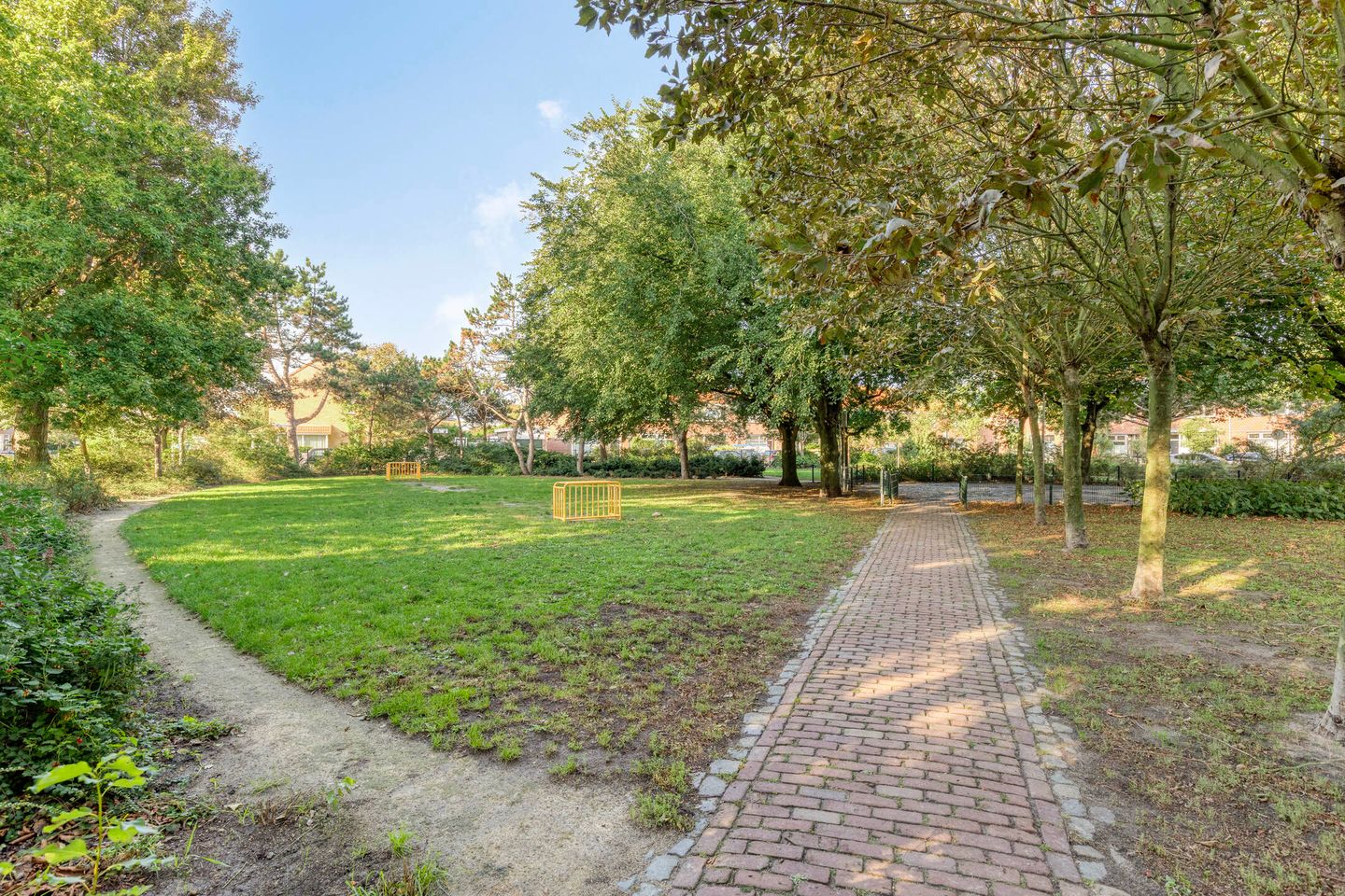 Foto 25 van Meidoornstraat 1