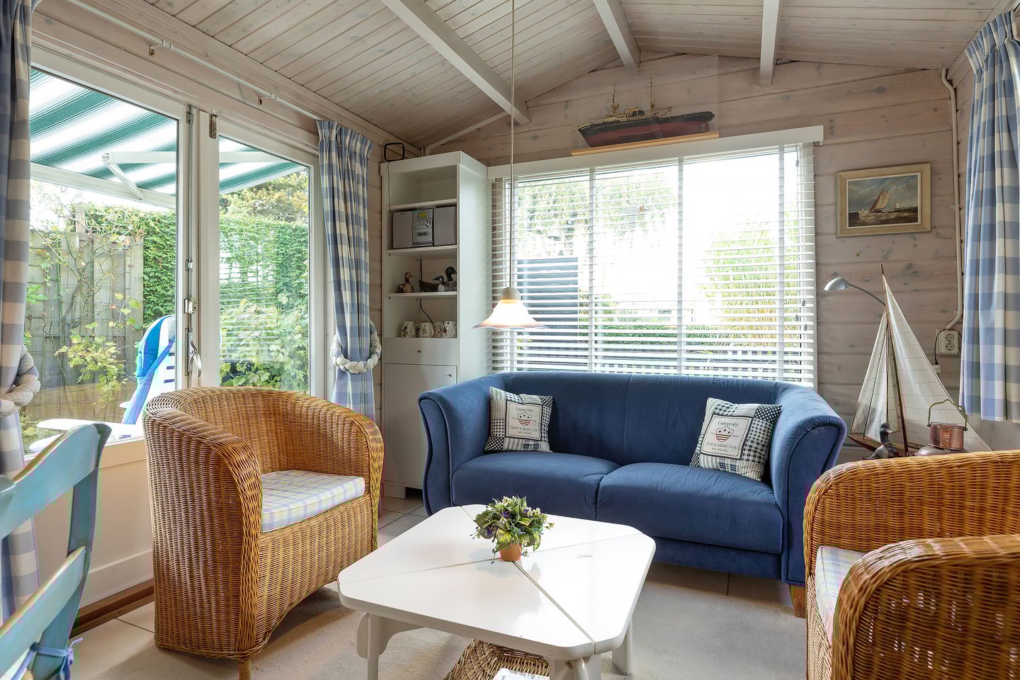 Foto 5 van Nieuw-Loosdrechtsedijk 212-C09