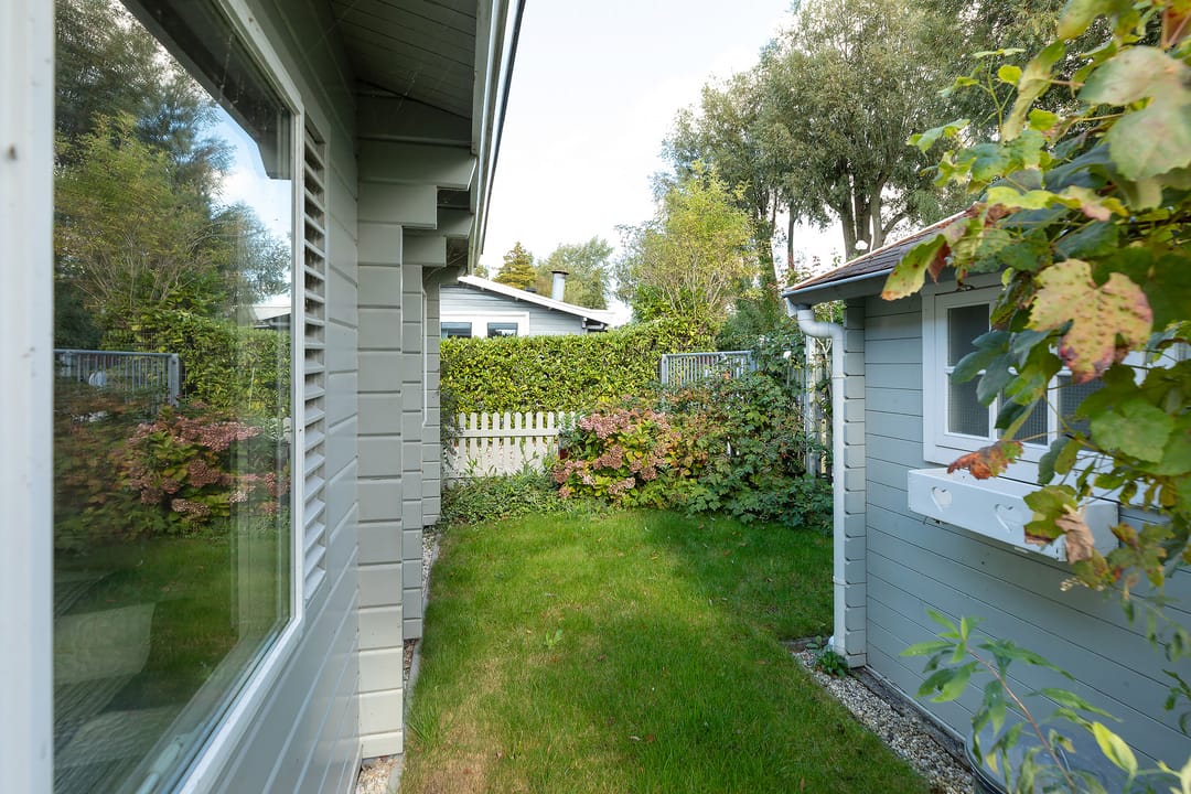 Foto 23 van Nieuw-Loosdrechtsedijk 212-C09