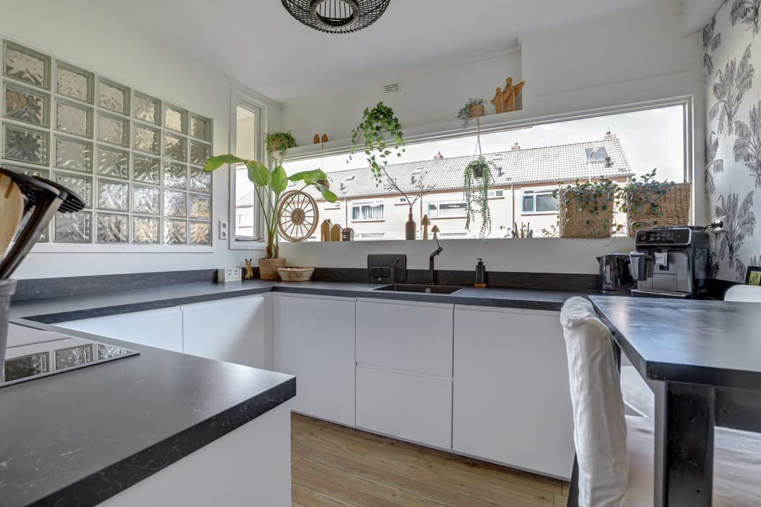 Foto 16 van Sperwerlaan 36