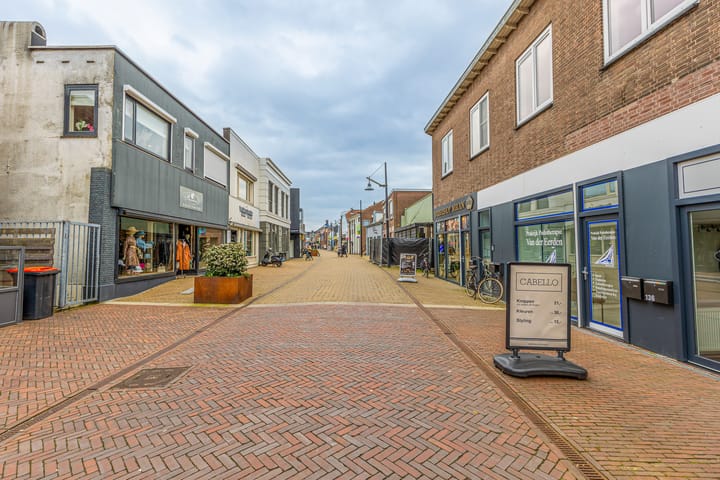 Photo 19 of Molendijk 91