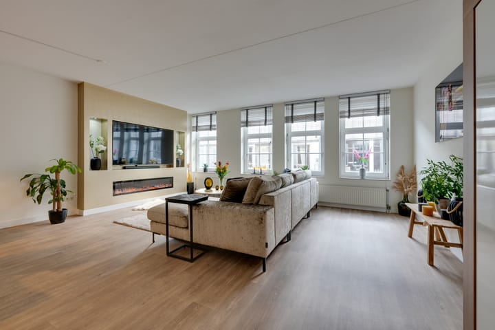 Photo 11 of Westersteeg 1-F