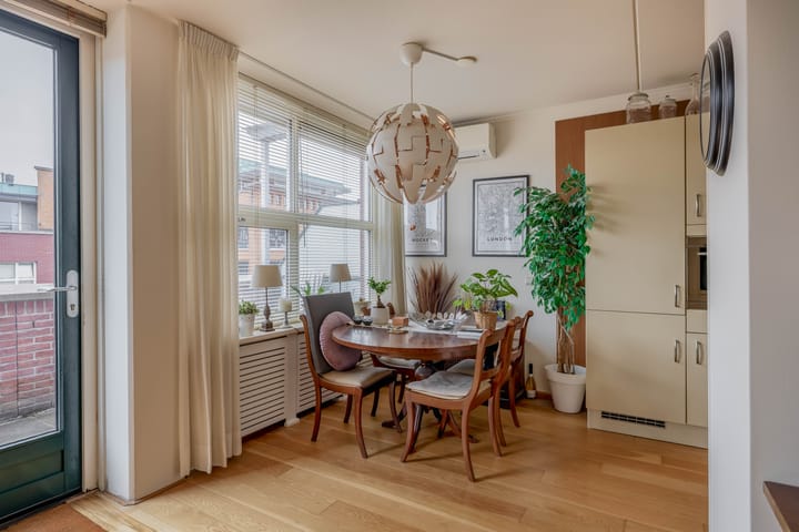 Photo 12 of Blaak 107