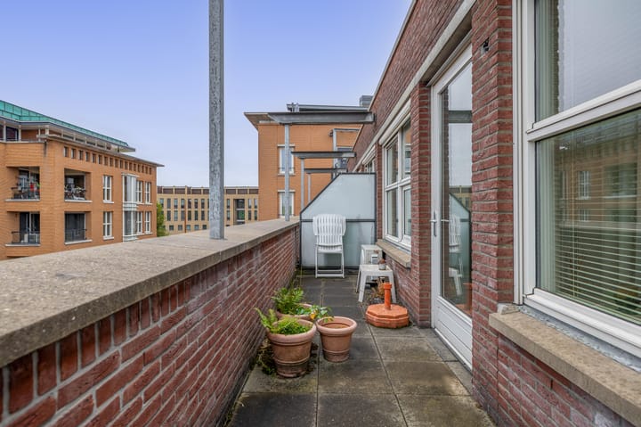 Photo 22 of Blaak 107