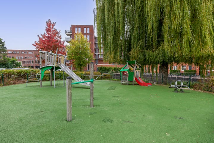 Photo 32 of Blaak 107