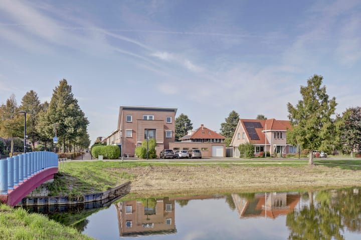 Foto 2 van Escudo 34