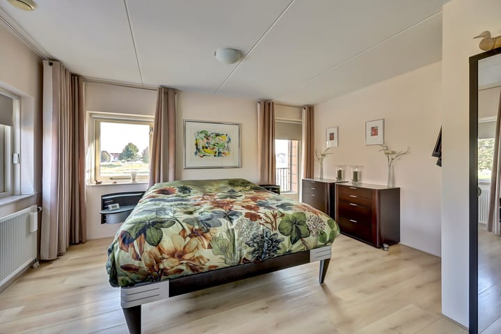 Foto 19 van Escudo 34