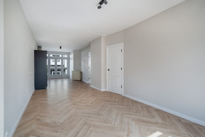 Foto 7 van Dirk Hoogenraadstraat 54