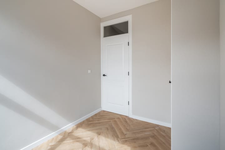 Foto 16 van Dirk Hoogenraadstraat 54