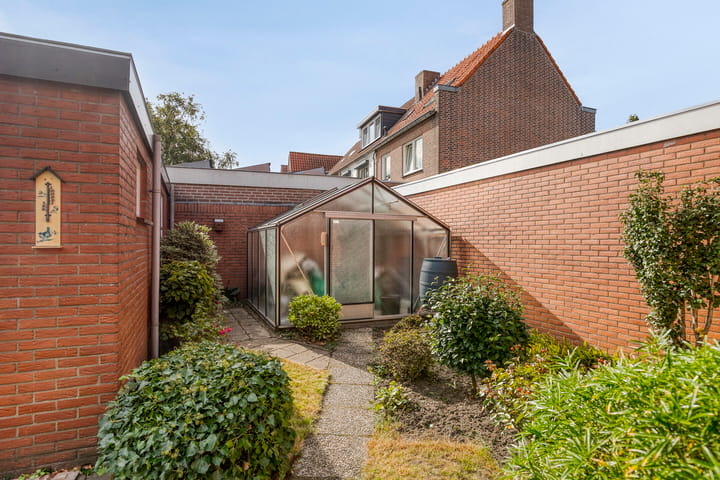 Foto 32 van Vondellaan 28