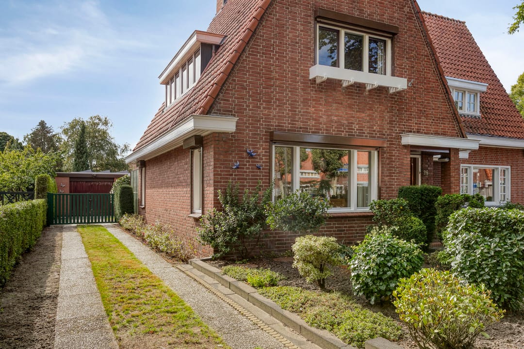 Photo 38 of Vondellaan 28