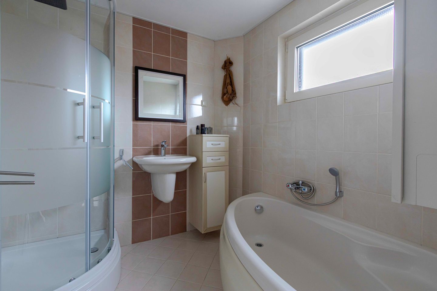 Foto 29 van Rosastraat 26