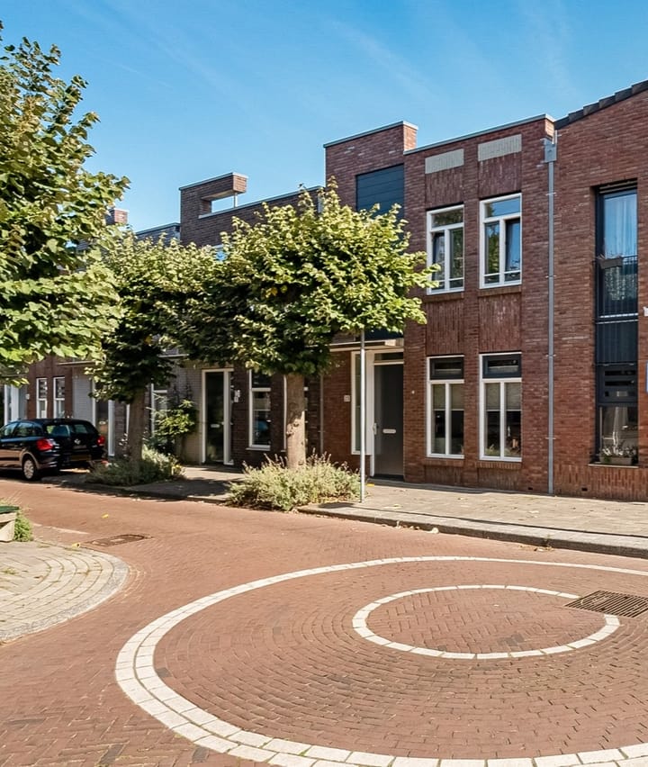 Pyrmontstraat 23