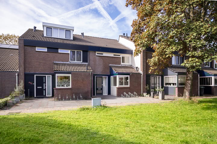 Photo 1 of Botter 84