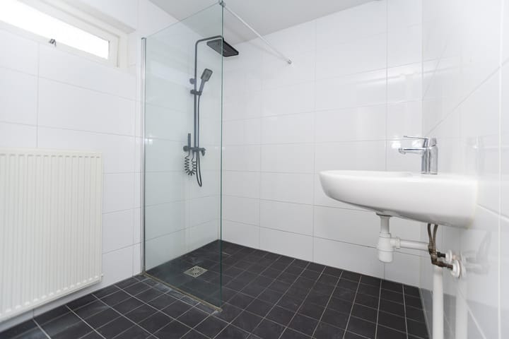 Photo 20 of Botter 84