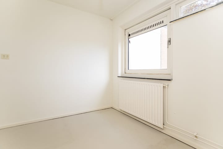 Photo 22 of Botter 84