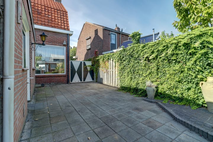 Foto 24 van Tilburgseweg 11