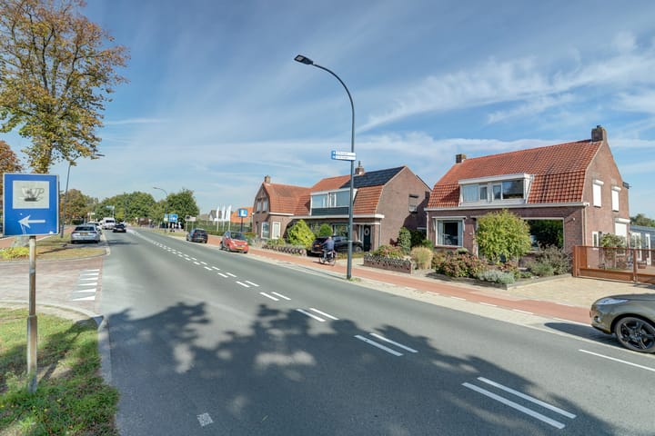 Foto 33 van Tilburgseweg 11