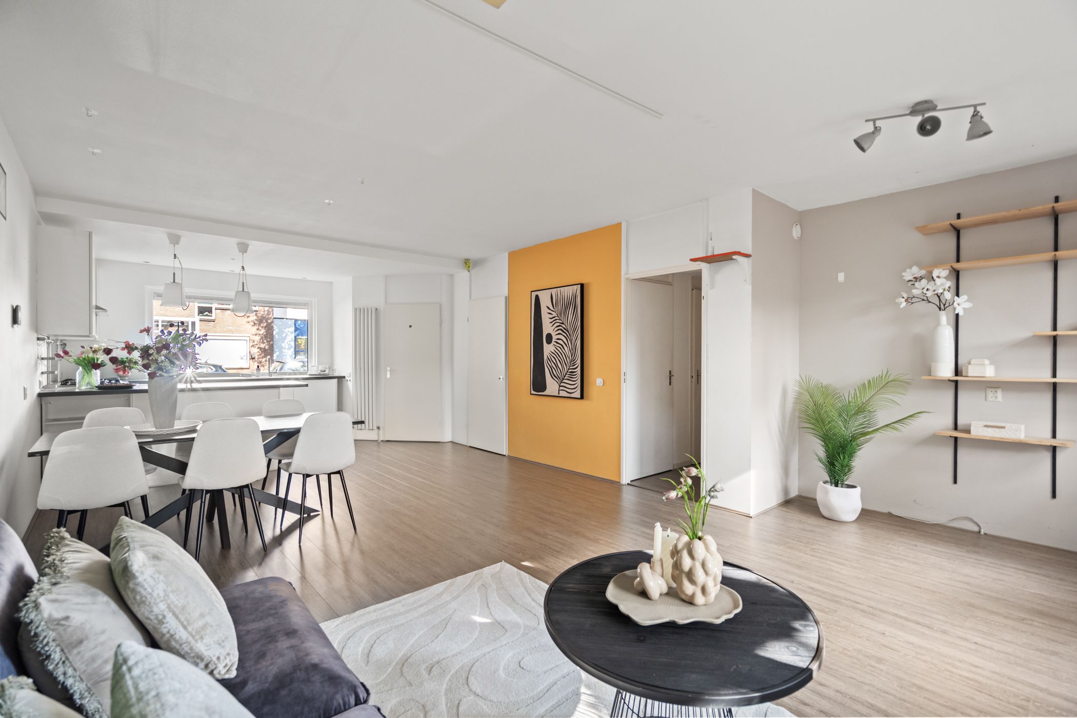 Photo 18 of Nieuwlichtstraat 46